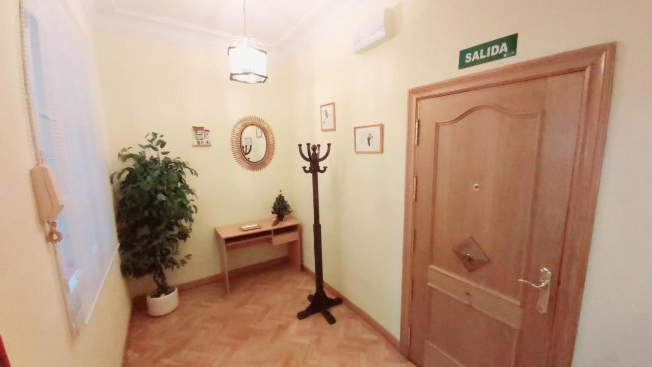 マドリードApartamento En Retiroアパートメント エクステリア 写真