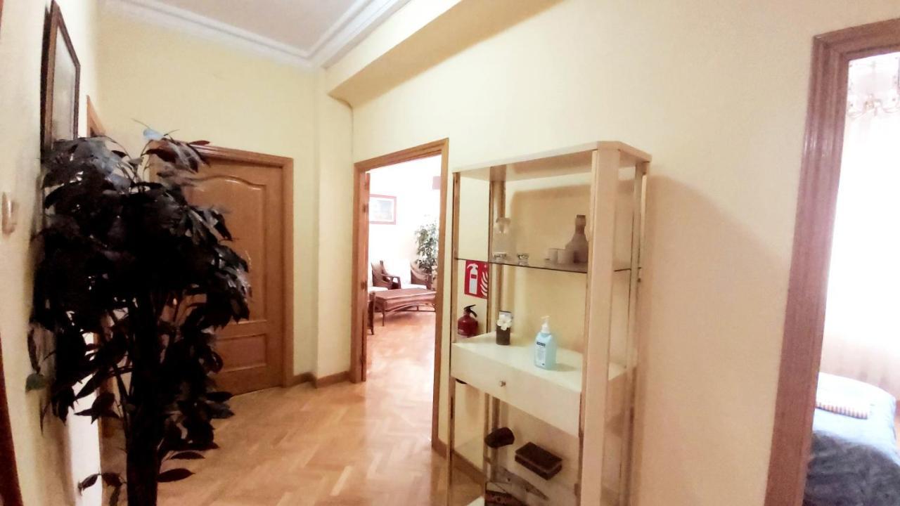 マドリードApartamento En Retiroアパートメント エクステリア 写真